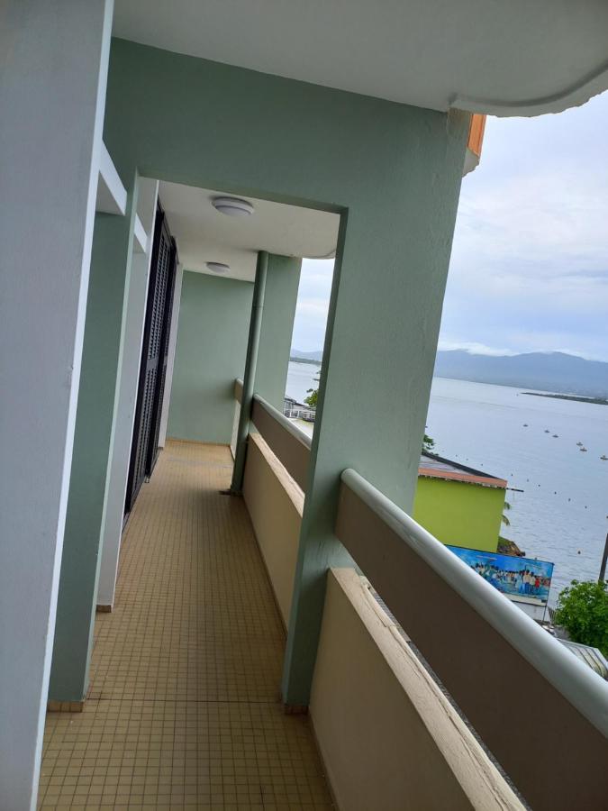 Down Town Pointe A Pitre Vue Mer Apartment Exterior photo