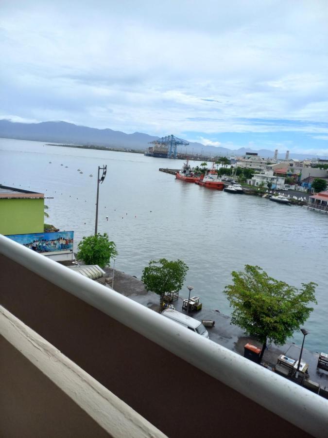 Down Town Pointe A Pitre Vue Mer Apartment Exterior photo